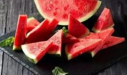 西瓜吃瓜免费试吃,免费试吃，夏日清凉新体验！